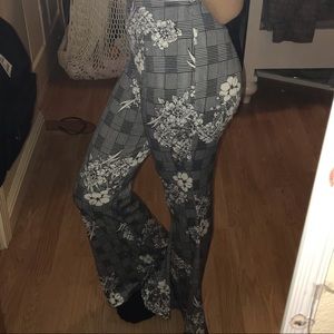 Patterned jegging pants